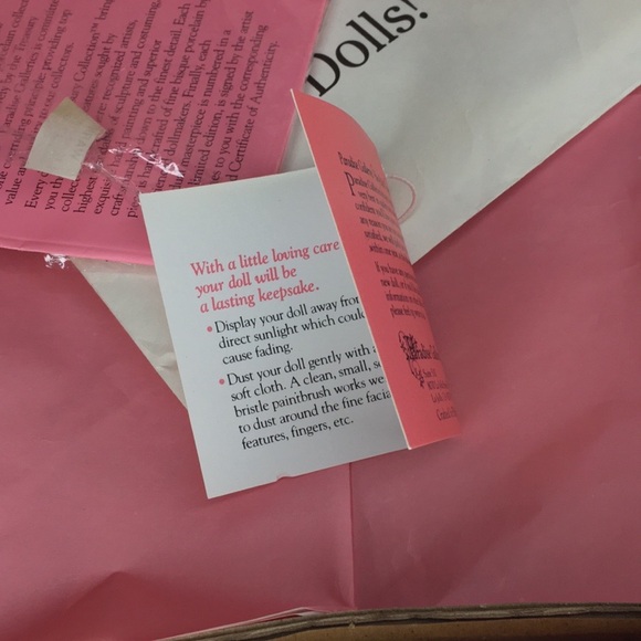 Vintage Paradise Galleries Porcelain Little Bo Peep Doll New in Box - Picture 11 of 11